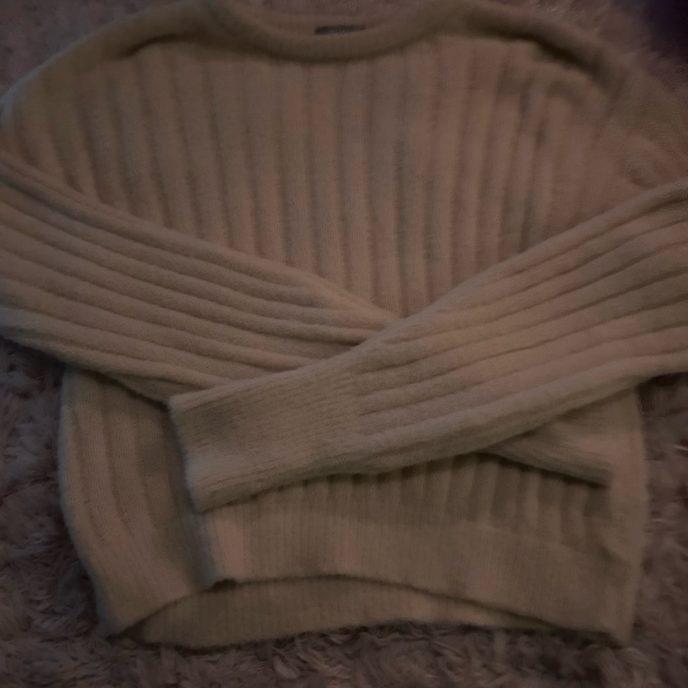 Yellow NWT Francesca's sweater (SO SOFT)